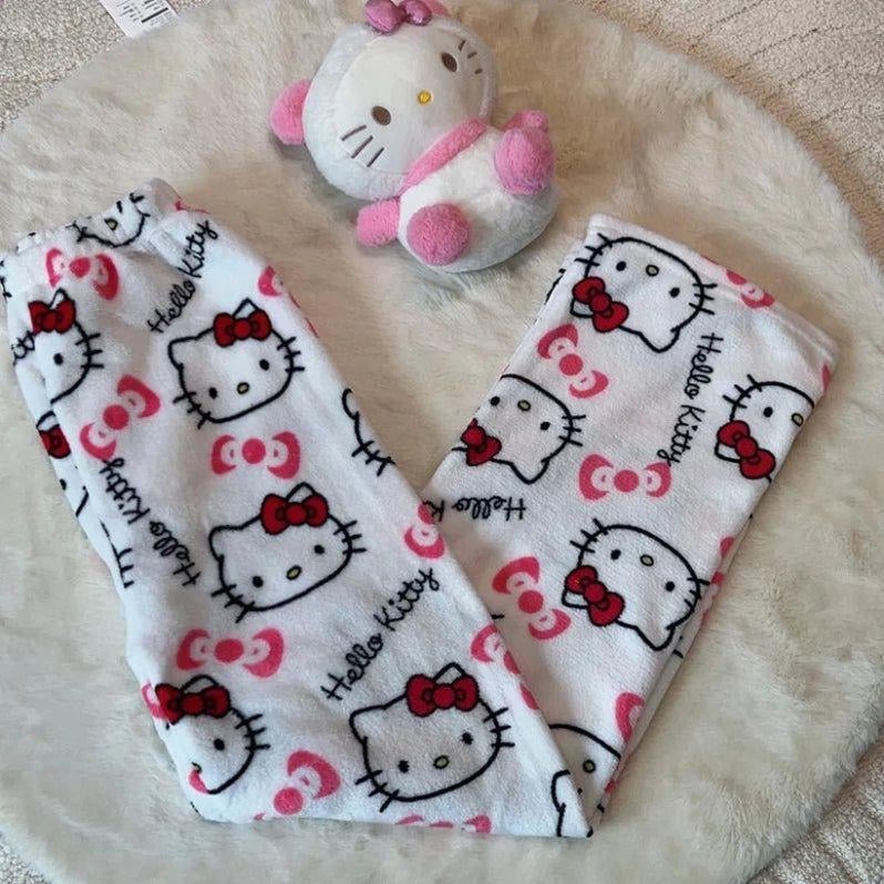 Beyaz Peluş Hello Kitty Eşofman Altı