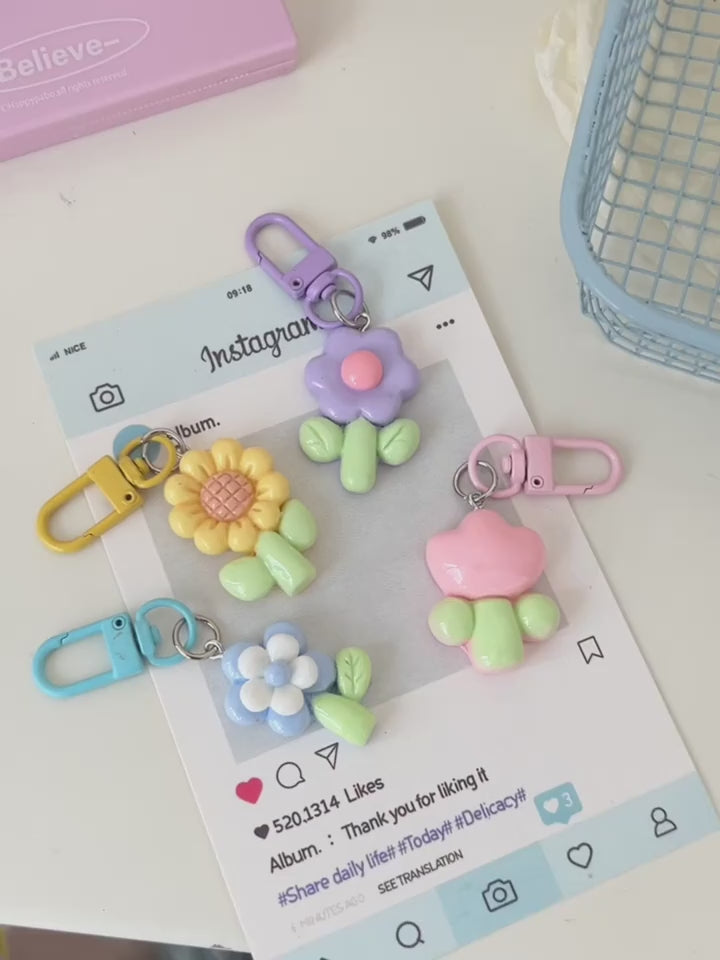 Y2K Daisy Design Charm Anahtarlık