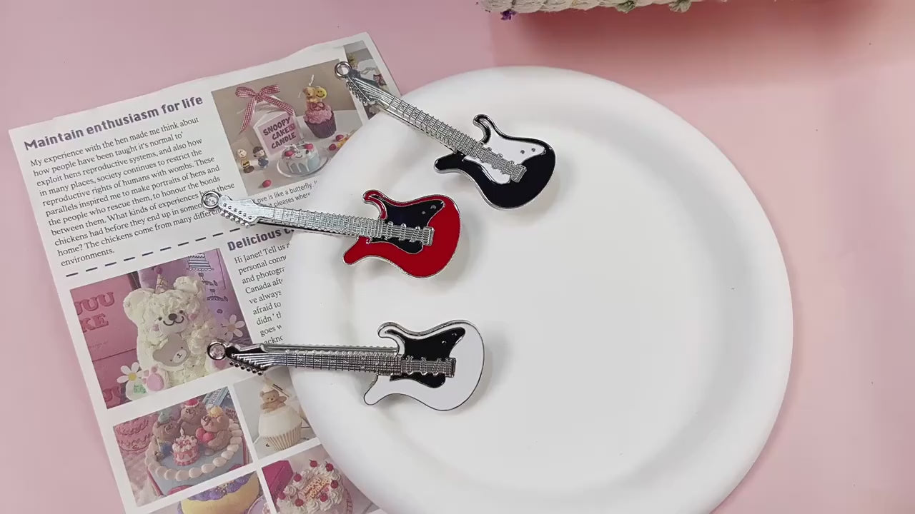 Y2K Sevimli Gitar Modelli Saç Tokası