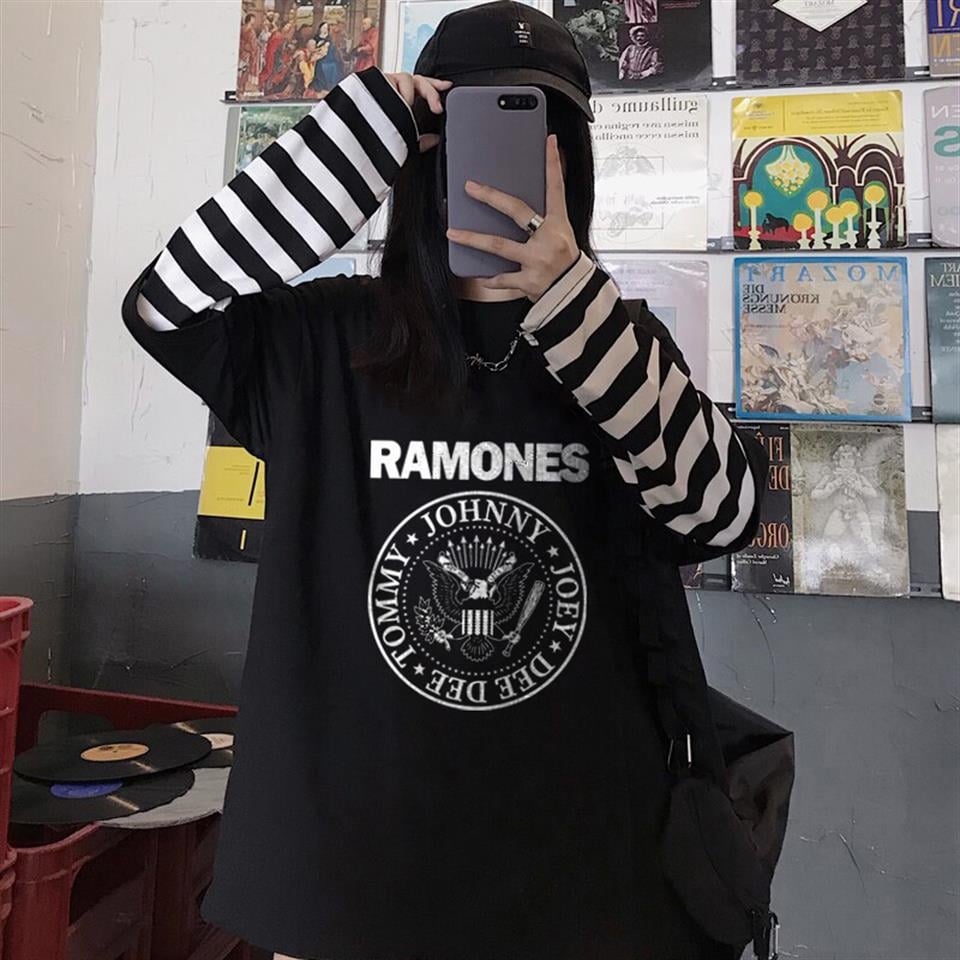 Ramones Logo Baskılı Fake Sleeves Unisex Siyah T-shirt