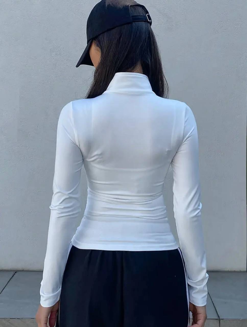 Berry Basic Slim Fit Fermuarlı Bluz