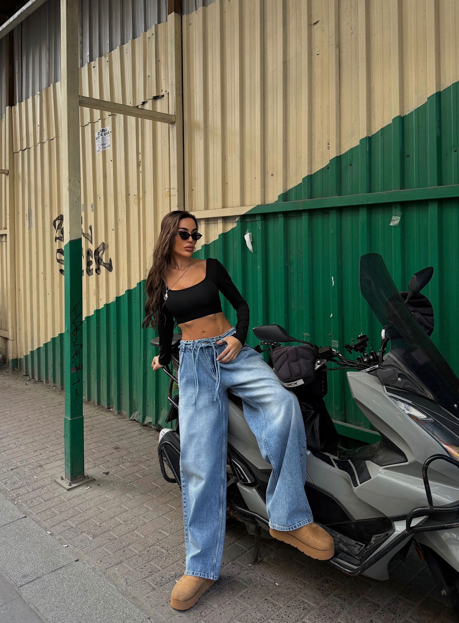 Bağcıklı Bel Geniş Paça Bol Kot Pantolon