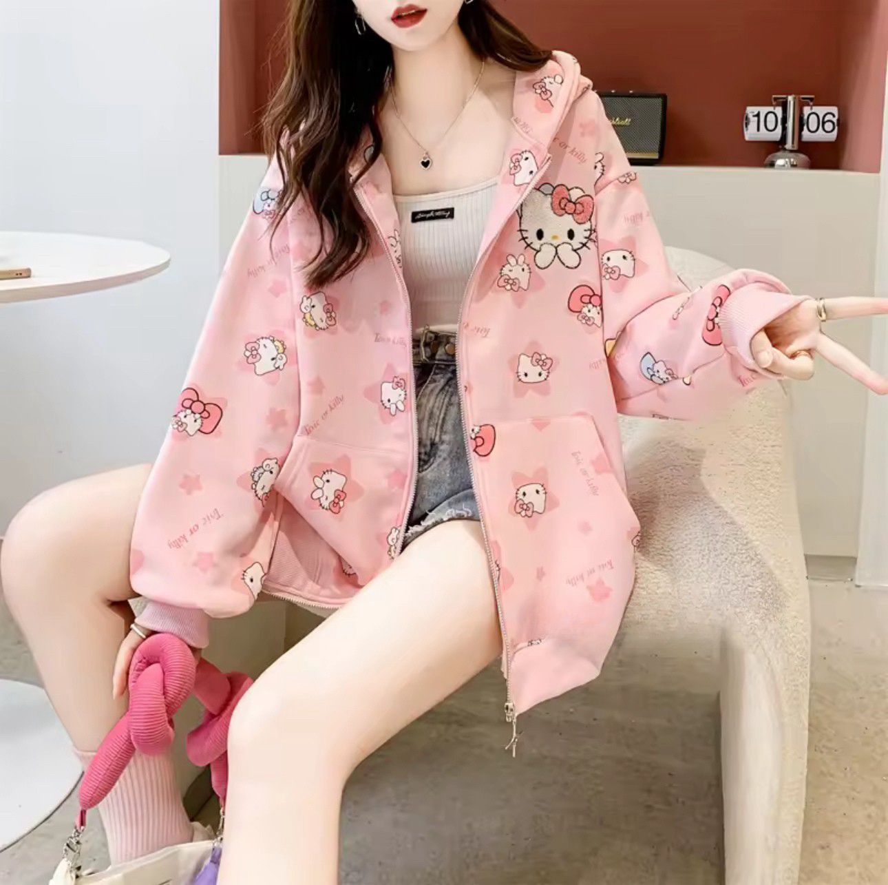 Hello Kitty Detaylı Fermuarlı Kapüşonlu Hırka