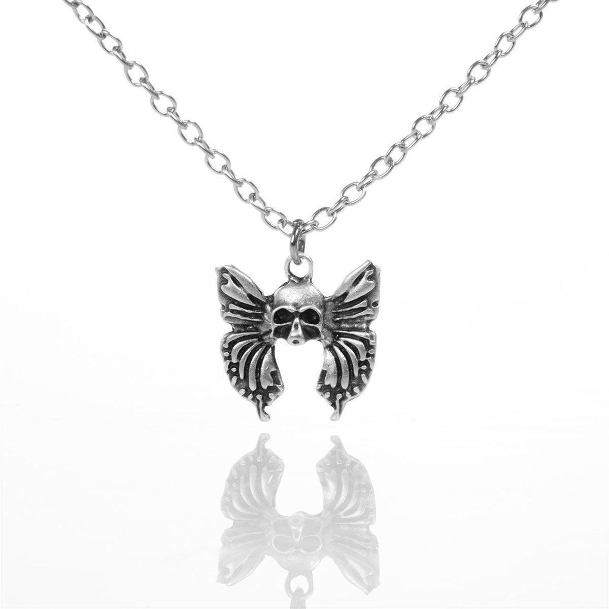 Skull and Butterfly Necklace Kolye