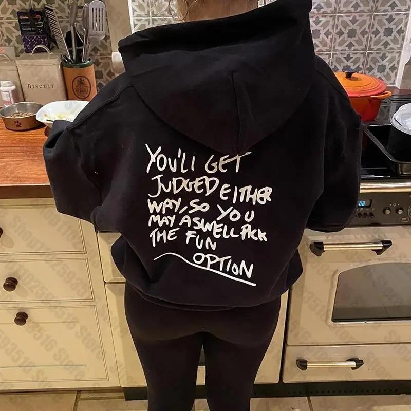 Slogan Baskılı Siyah Kapşonlu Sweatshirt