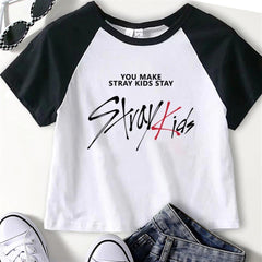 Stray Kids Baskılı Reglan Kol Beyaz Crop