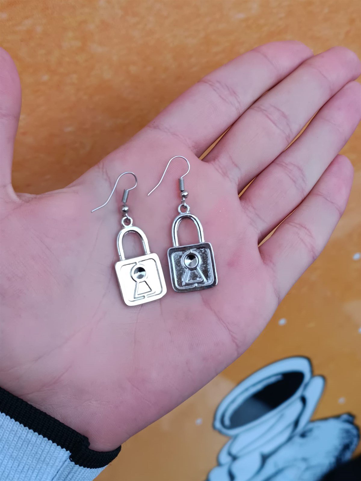 Touz Gothic Padlock Çift Küpe