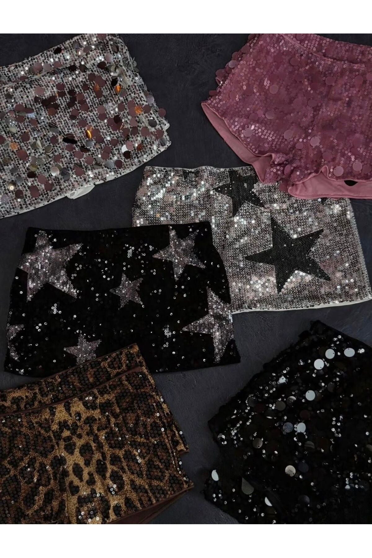 Y2K Retro Sequin Pul Sim Detaylı Şort