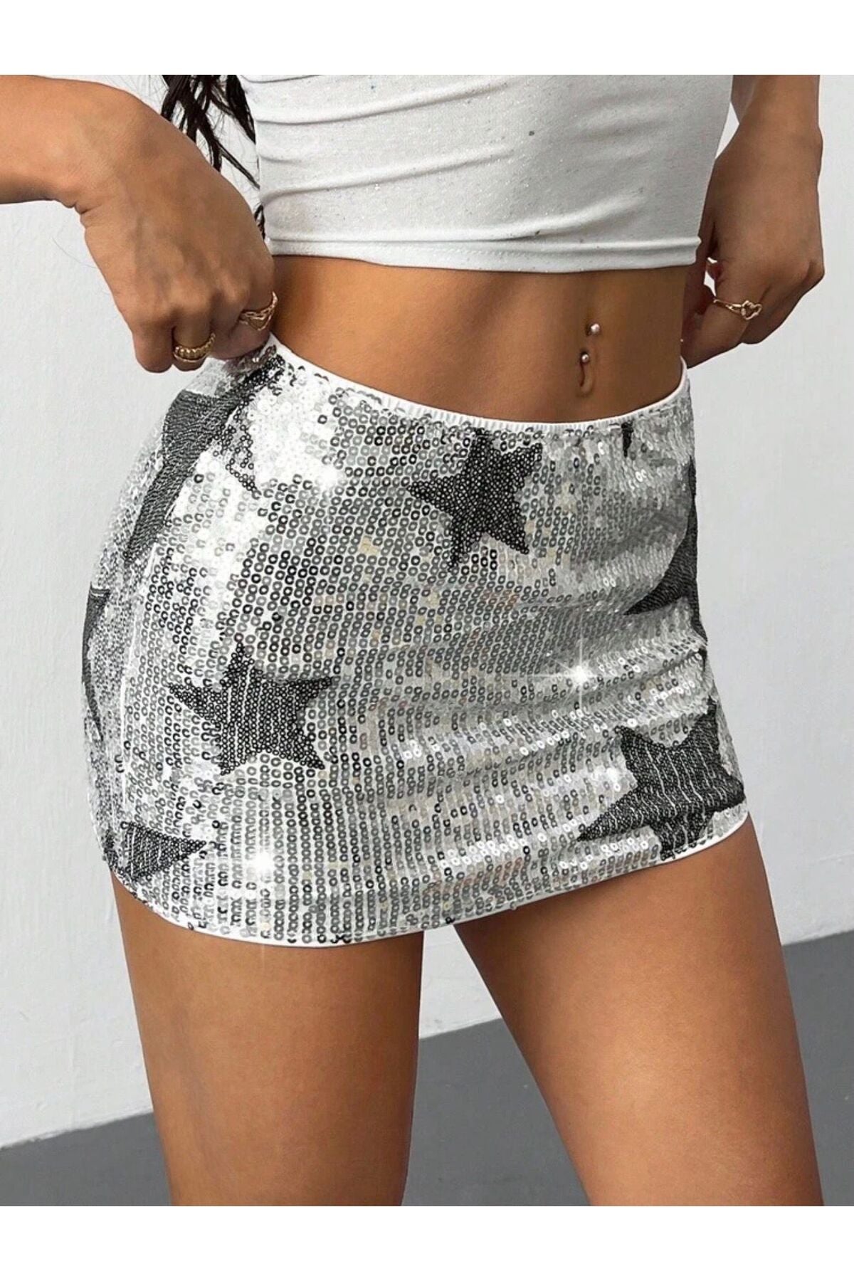 Y2K Retro Sequin Pul Sim Detaylı Şort