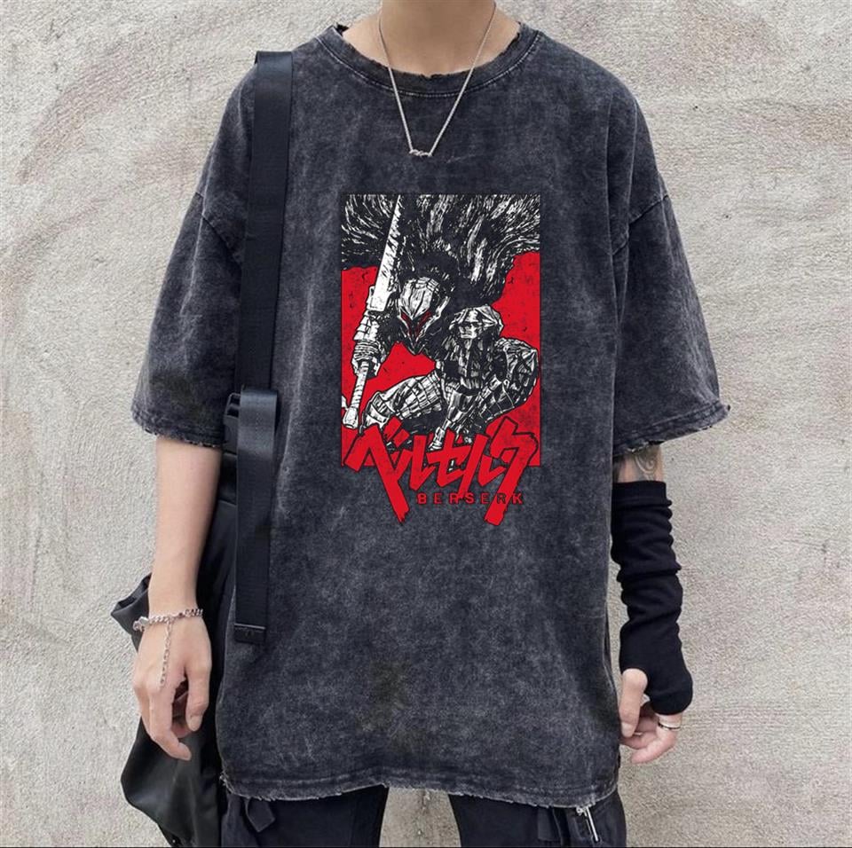 Yıkamalı Berserk Eskitme T-shirt